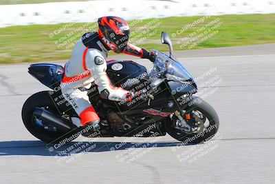 media/Jan-20-2023-Fastrack Riders (Fri) [[f2ad32aba3]]/Level 1/session 3 turn 9/